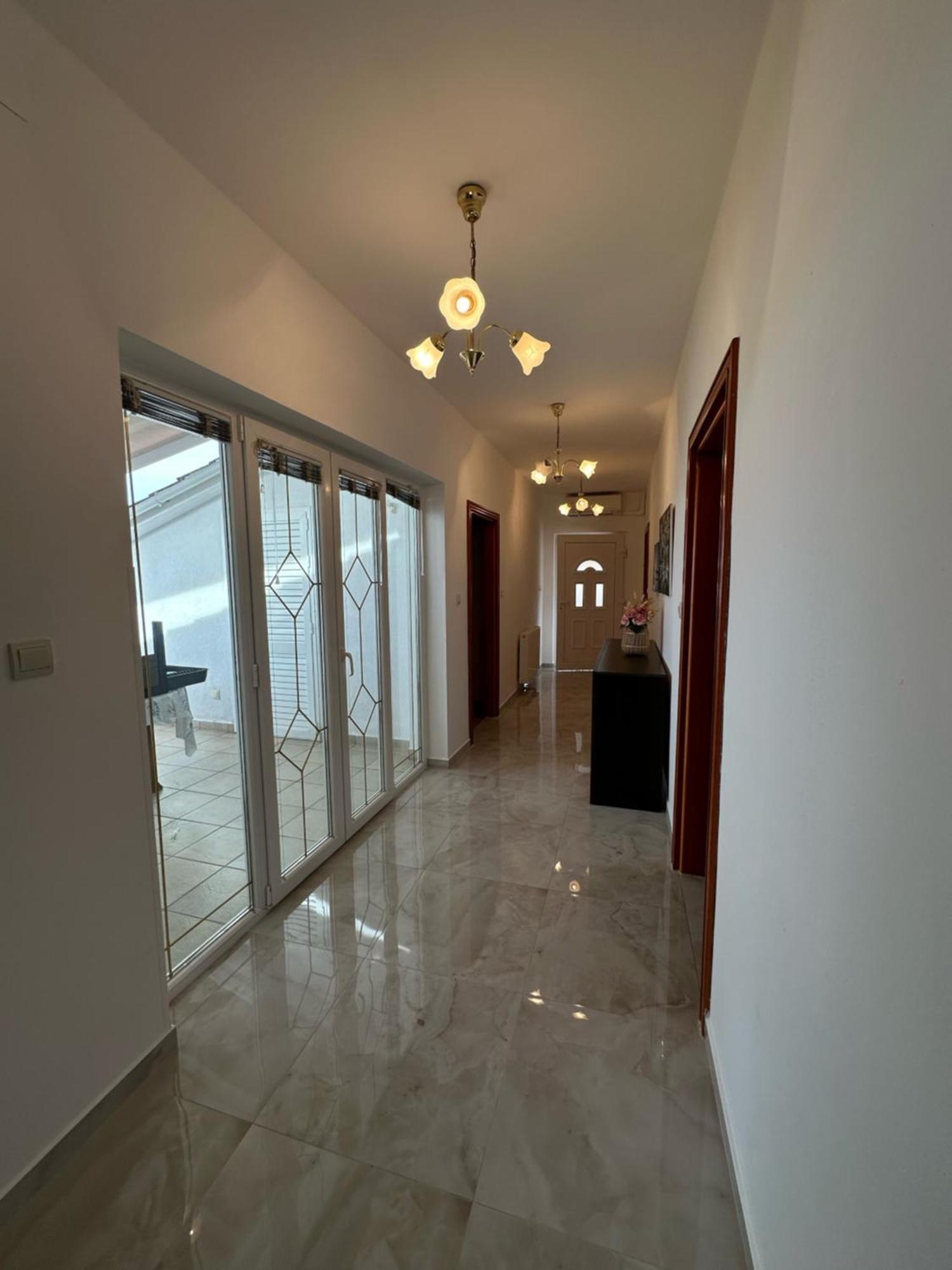 Apartmani Sandra Malinska Sveti Vid-Miholjice Extérieur photo